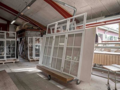 Energiforbedrende forsatsvinduer installeret i en ejendom i K&oslash;benhavn