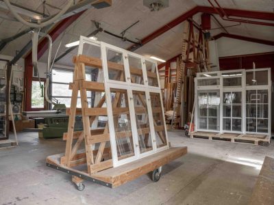 Specialfremstillede forsatsvinduer til bevaringsv&aelig;rdige bygninger i K&oslash;benhavn